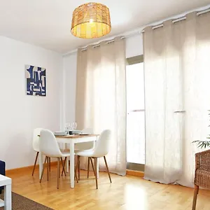Appartement Casa Fenicia - Cosy With Free Private Parking, Málaga
